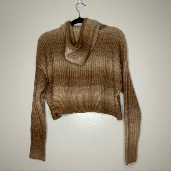 Offline By Aerie Ribbed Cropped Ombré Sweater Hooded Size Small NWT - Picture 2 of 6